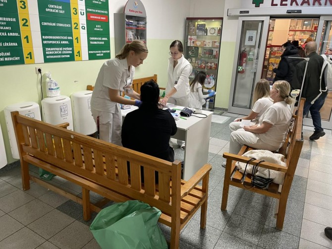 Den diabetu s nemocniční lékárnou